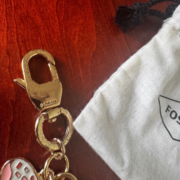 Fossil keychain/fob chain with charms - Picture 3 of 4